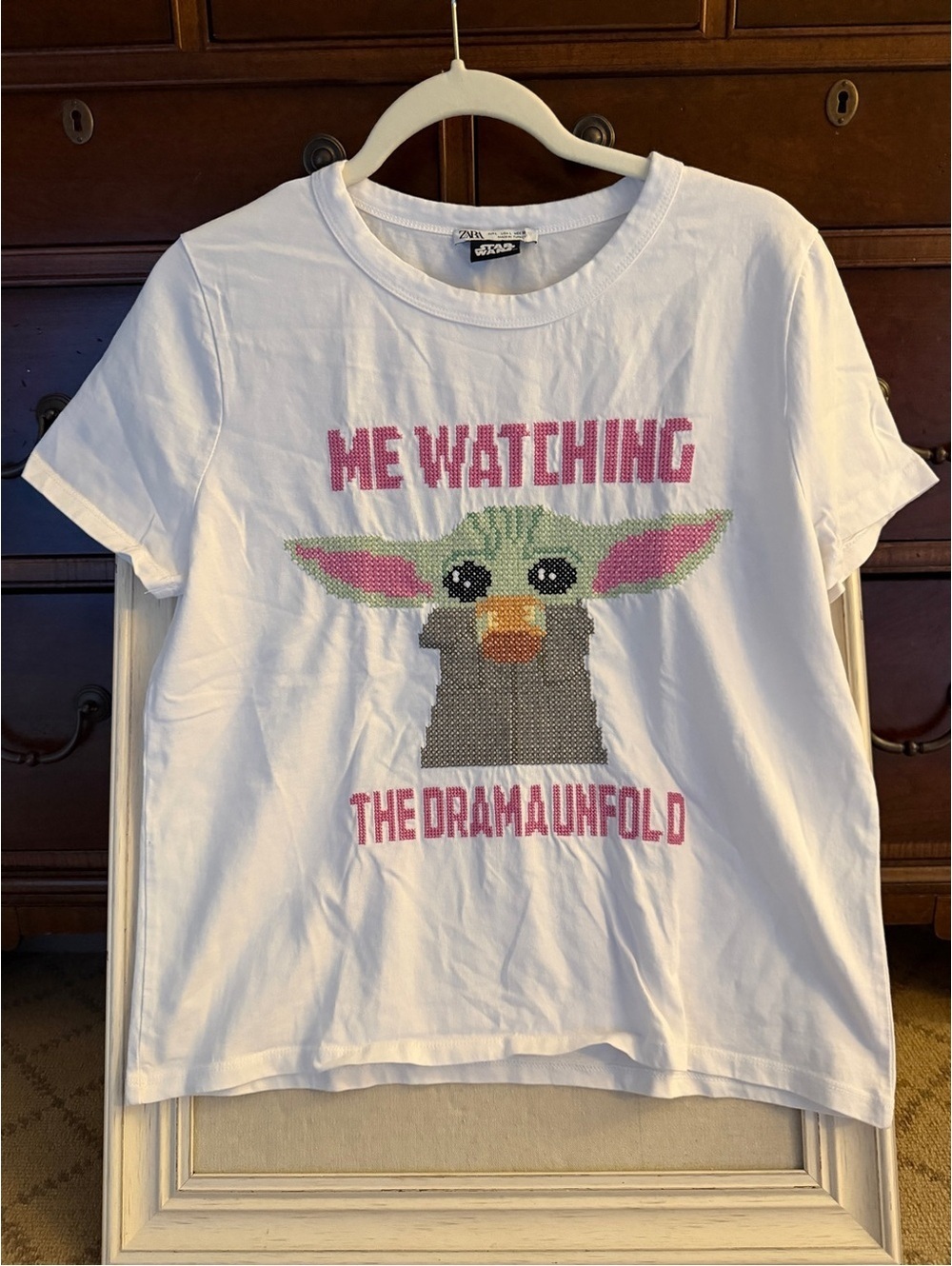 Zara x Star Wars Limited Edition embroidered Grogu T-shirt L